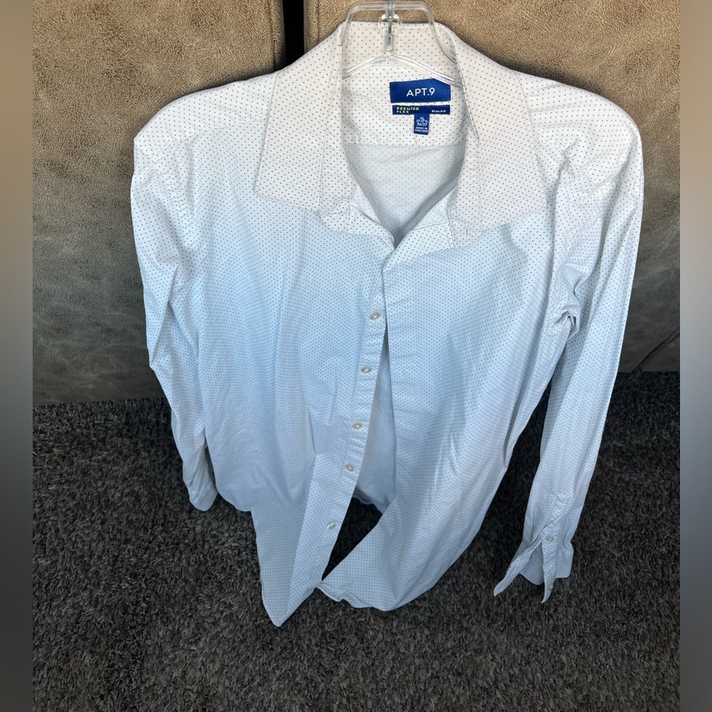 Apt 9 button down